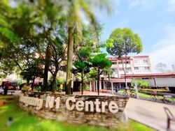 Hougang Avenue 1 (D19), Shop House #593785631